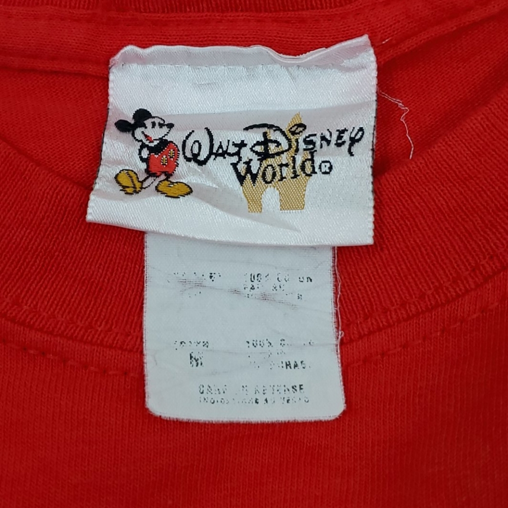 Vintage Walt Disney World t-shirt graphic top - Picture 4 of 5